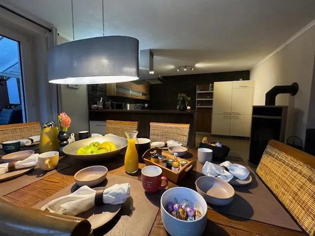 Health And By Doro Traeum *